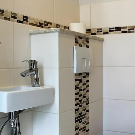 With 2 Bedrooms Ferienhaus