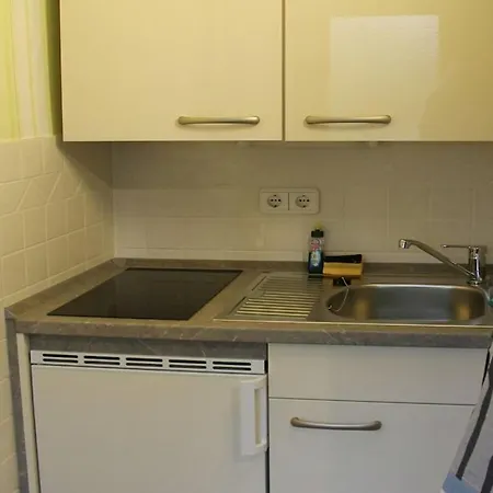 With 2 Bedrooms *